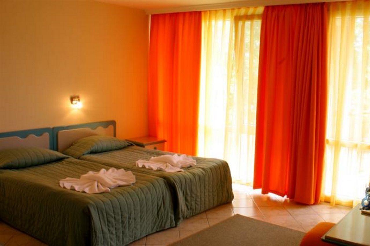 Hotel Iskar & Aquapark ساني بيتش المظهر الخارجي الصورة