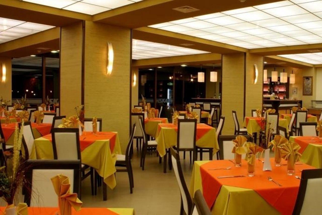 Hotel Iskar & Aquapark ساني بيتش المظهر الخارجي الصورة