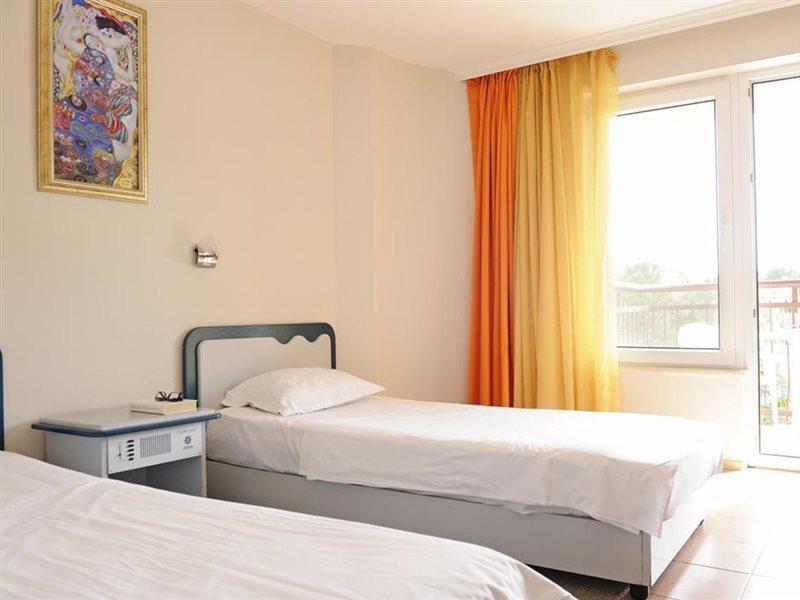Hotel Iskar & Aquapark ساني بيتش المظهر الخارجي الصورة